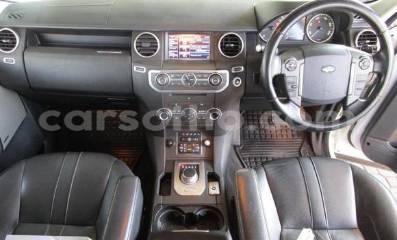 Acheter Occasion Voiture Land Rover Discovery Blanc à Maseru, Maseru Acheter Occasion Voiture Land Rover Discovery Blanc à Maseru, Maseru