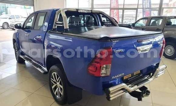 Sayi Na hannu Toyota Hilux Blue Mota in Maseru a Maseru Sayi Na hannu Toyota Hilux Blue Mota in Maseru a Maseru