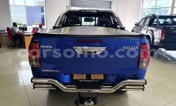 Sayi Na hannu Toyota Hilux Blue Mota in Maseru a Maseru Sayi Na hannu Toyota Hilux Blue Mota in Maseru a Maseru