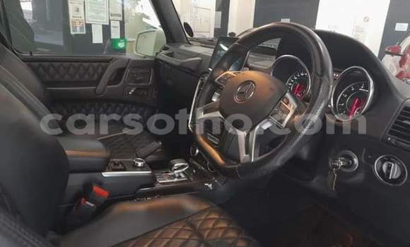 Sayi Na hannu Mercedes-Benz G-klasse White Mota in Maseru a Maseru Sayi Na hannu Mercedes-Benz G-klasse White Mota in Maseru a Maseru