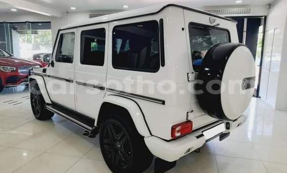 Sayi Na hannu Mercedes-Benz G-klasse White Mota in Maseru a Maseru Sayi Na hannu Mercedes-Benz G-klasse White Mota in Maseru a Maseru