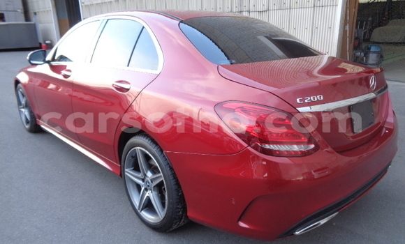 Sayi Na hannu Mercedes-Benz C–Class Red Mota in Maseru a Maseru Sayi Na hannu Mercedes-Benz C–Class Red Mota in Maseru a Maseru