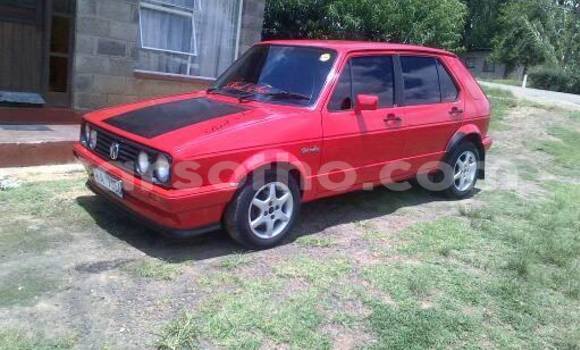 Sayi Na hannu Volkswagen Golf Red Mota in Maseru a Maseru