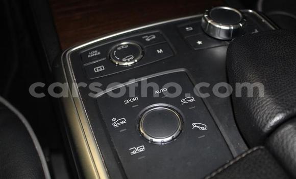 Sayi Na hannu Mercedes-Benz GL–Class White Mota in Maseru a Maseru Sayi Na hannu Mercedes-Benz GL–Class White Mota in Maseru a Maseru