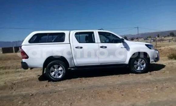 Acheter Occasion Voiture Toyota Hilux Blanc à Mafeteng, Mafeteng