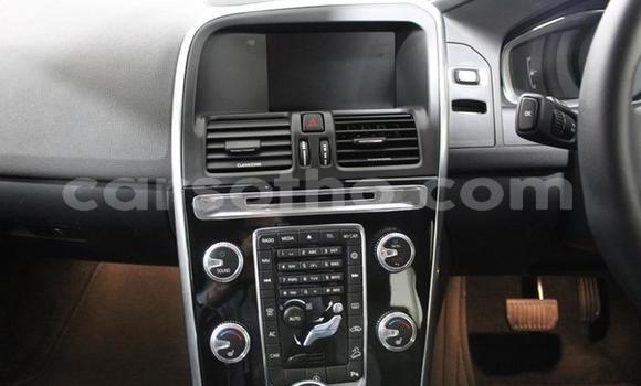 Sayi Na hannu Volvo XC60 White Mota in Butha–Buthe a Thaba-Tseka Sayi Na hannu Volvo XC60 White Mota in Butha–Buthe a Thaba-Tseka