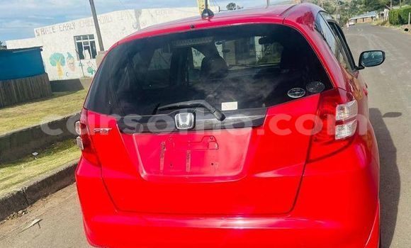 اشتري مستعمل Honda FIT Red سيارة في Maputsoa في Leribe اشتري مستعمل Honda FIT Red سيارة في Maputsoa في Leribe