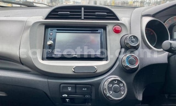 Acheter Occasion Voiture Honda FIT Gris à Maputsoe, Leribe Acheter Occasion Voiture Honda FIT Gris à Maputsoe, Leribe