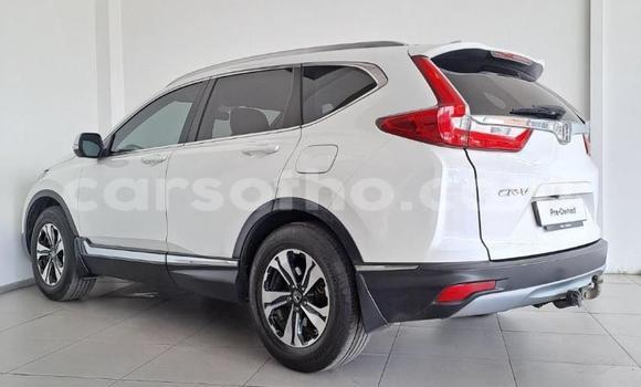 Sayi Na hannu Honda CR–V White Mota in Maseru a Maseru Sayi Na hannu Honda CR–V White Mota in Maseru a Maseru