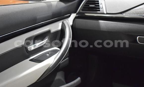 Sayi Na hannu BMW M4 Black Mota in Maseru a Maseru Sayi Na hannu BMW M4 Black Mota in Maseru a Maseru