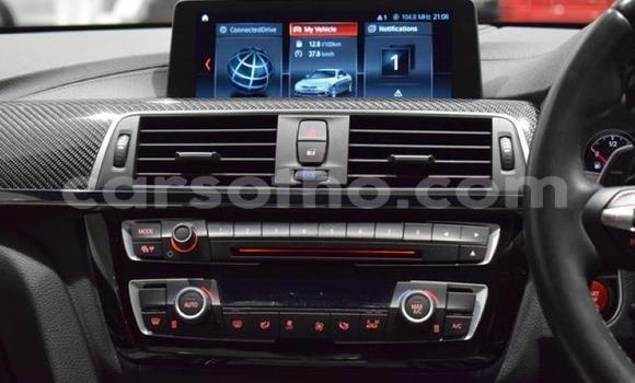 Sayi Na hannu BMW M4 Black Mota in Maseru a Maseru Sayi Na hannu BMW M4 Black Mota in Maseru a Maseru