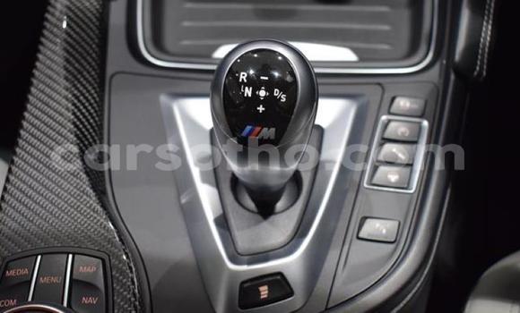 Sayi Na hannu BMW M4 Black Mota in Maseru a Maseru Sayi Na hannu BMW M4 Black Mota in Maseru a Maseru