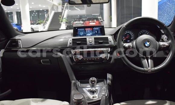Sayi Na hannu BMW M4 Black Mota in Maseru a Maseru Sayi Na hannu BMW M4 Black Mota in Maseru a Maseru