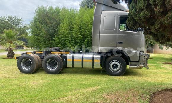 Sayi Na hannu Volvo F4 Other Babbar mota in Maseru a Maseru Sayi Na hannu Volvo F4 Other Babbar mota in Maseru a Maseru