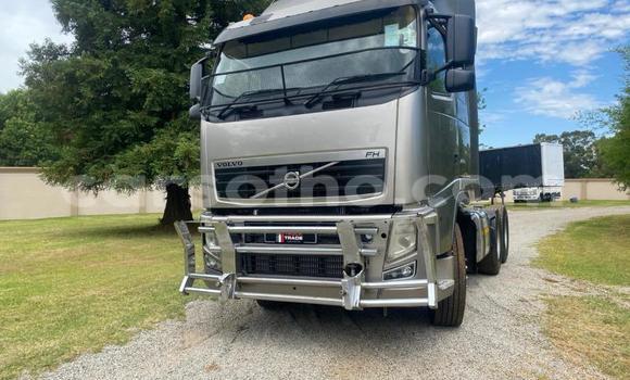 Sayi Na hannu Volvo F4 Other Babbar mota in Maseru a Maseru Sayi Na hannu Volvo F4 Other Babbar mota in Maseru a Maseru