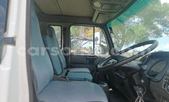 اشتري مستعمل Nissan UD Other شاحنة في Maseru في Maseru اشتري مستعمل Nissan UD Other شاحنة في Maseru في Maseru