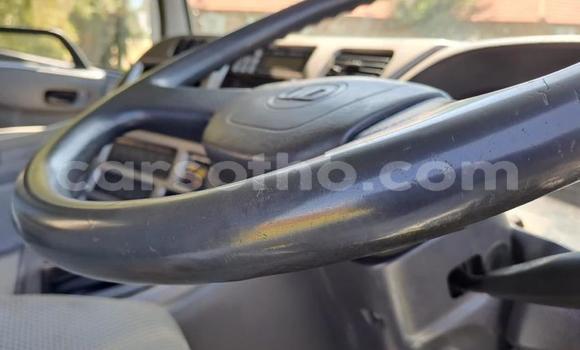 Acheter Occasion Utilitaire Nissan UD Blanc à Maseru, Maseru Acheter Occasion Utilitaire Nissan UD Blanc à Maseru, Maseru