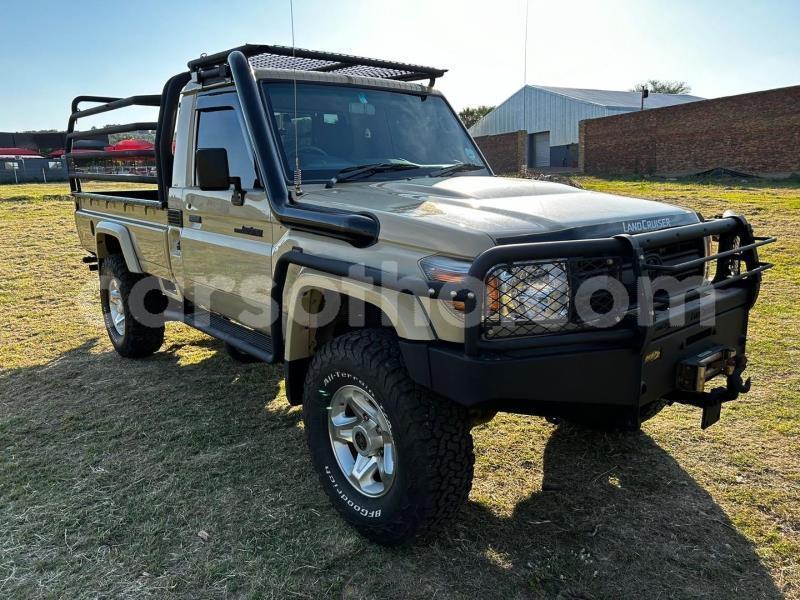 Big with watermark toyota land cruiser maseru maseru 27688