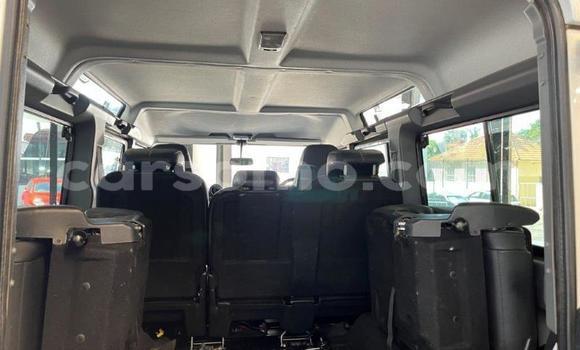 Acheter Occasion Voiture Land Rover Defender Blanc à Maseru, Maseru Acheter Occasion Voiture Land Rover Defender Blanc à Maseru, Maseru