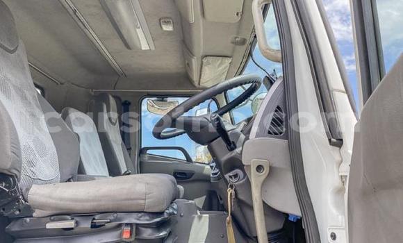 اشتري مستعمل Nissan UD Other شاحنة في Maseru في Maseru اشتري مستعمل Nissan UD Other شاحنة في Maseru في Maseru