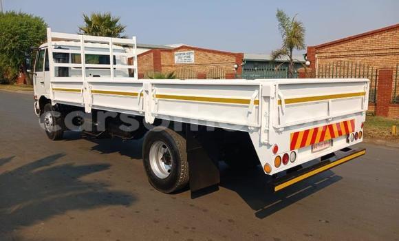 Sayi Na hannu Nissan UD Other Babbar mota in Maseru a Maseru Sayi Na hannu Nissan UD Other Babbar mota in Maseru a Maseru