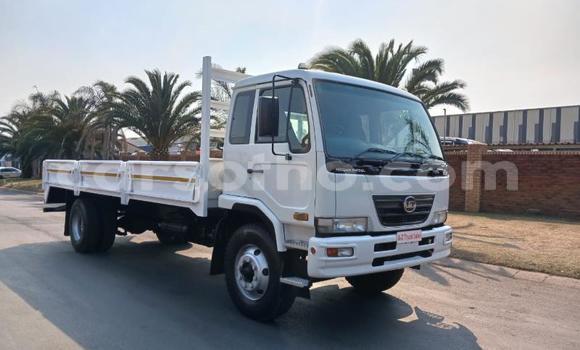 Sayi Na hannu Nissan UD Other Babbar mota in Maseru a Maseru Sayi Na hannu Nissan UD Other Babbar mota in Maseru a Maseru