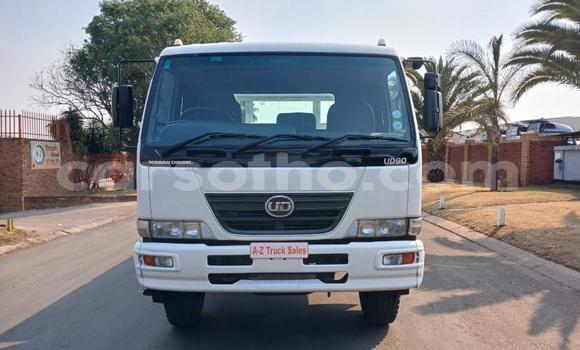 Sayi Na hannu Nissan UD Other Babbar mota in Maseru a Maseru Sayi Na hannu Nissan UD Other Babbar mota in Maseru a Maseru