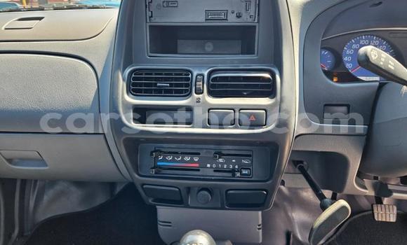 اشتري مستعمل Nissan Hardbody White سيارة في Maseru في Maseru اشتري مستعمل Nissan Hardbody White سيارة في Maseru في Maseru