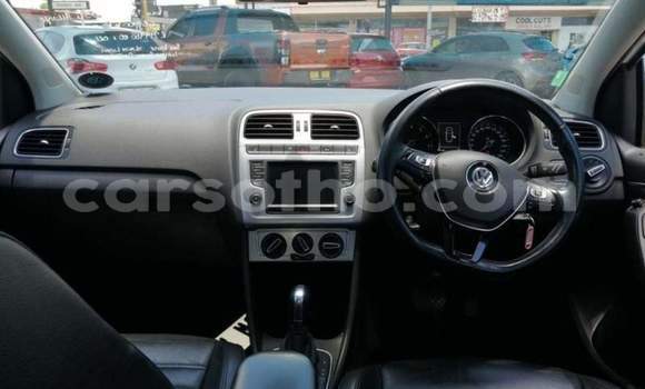 اشتري مستعمل Volkswagen Polo White سيارة في Maseru في Maseru اشتري مستعمل Volkswagen Polo White سيارة في Maseru في Maseru