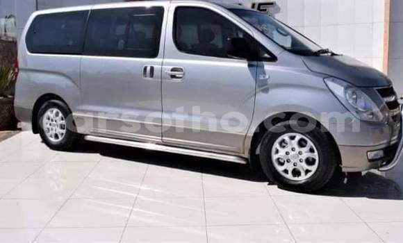 اشتري مستعمل Hyundai H1 Silver سيارة في Maseru في Maseru اشتري مستعمل Hyundai H1 Silver سيارة في Maseru في Maseru