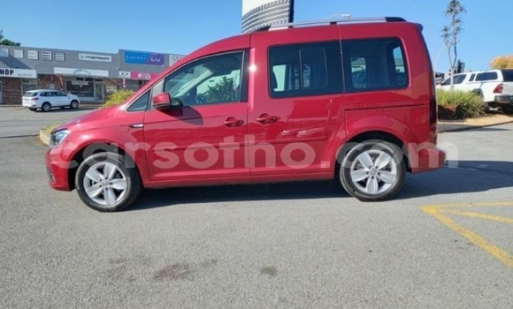 Sayi Na hannu Volkswagen Caddy Red Mota in Maputsoe a Leribe Sayi Na hannu Volkswagen Caddy Red Mota in Maputsoe a Leribe