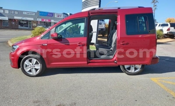 Sayi Na hannu Volkswagen Caddy Red Mota in Maputsoe a Leribe Sayi Na hannu Volkswagen Caddy Red Mota in Maputsoe a Leribe