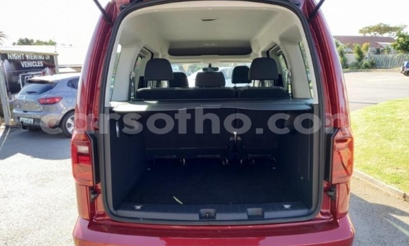 Sayi Na hannu Volkswagen Caddy Red Mota in Maputsoe a Leribe Sayi Na hannu Volkswagen Caddy Red Mota in Maputsoe a Leribe