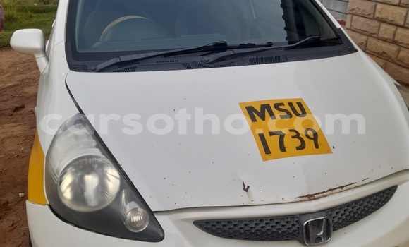 Acheter Occasion Voiture Honda FIT Blanc à Maseru, Maseru