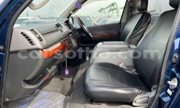 اشتري مستعمل Toyota Hiace Blue سيارة في Mokhotlong في Berea اشتري مستعمل Toyota Hiace Blue سيارة في Mokhotlong في Berea