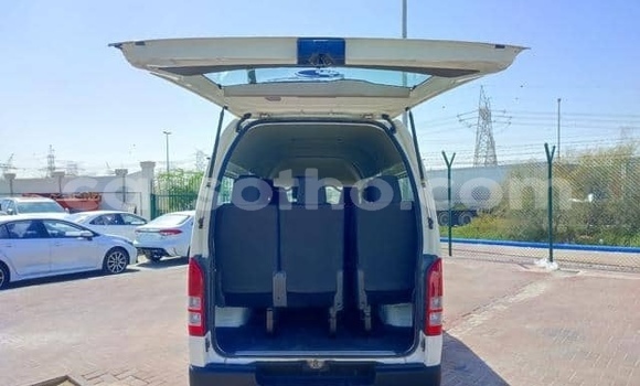 اشتري مستعمل Toyota Hiace White سيارة في Maputsoe في Leribe اشتري مستعمل Toyota Hiace White سيارة في Maputsoe في Leribe
