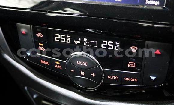 Acheter Occasion Voiture Nissan Navara Rouge à Maseru, Maseru Acheter Occasion Voiture Nissan Navara Rouge à Maseru, Maseru