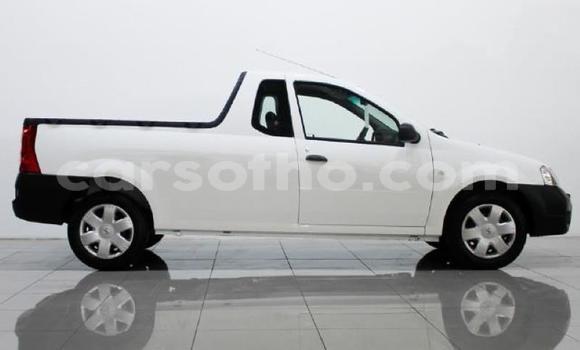 اشتري مستعمل Nissan NP 300 White سيارة في Maseru في Maseru اشتري مستعمل Nissan NP 300 White سيارة في Maseru في Maseru