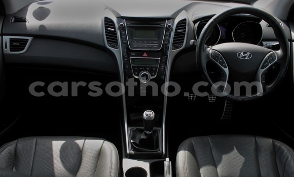اشتري مستعمل Hyundai i30 White سيارة في Maseru في Maseru اشتري مستعمل Hyundai i30 White سيارة في Maseru في Maseru