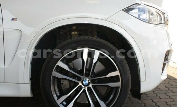 Acheter Occasion Voiture BMW X5 Blanc à Import - Dubai, Maseru Acheter Occasion Voiture BMW X5 Blanc à Import - Dubai, Maseru