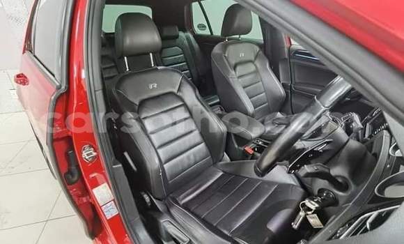Sayi Na hannu Volkswagen Golf R Red Mota in Maseru a Maseru Sayi Na hannu Volkswagen Golf R Red Mota in Maseru a Maseru