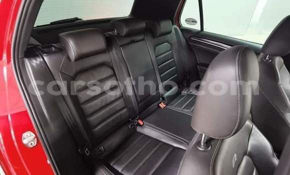 Sayi Na hannu Volkswagen Golf R Red Mota in Maseru a Maseru Sayi Na hannu Volkswagen Golf R Red Mota in Maseru a Maseru