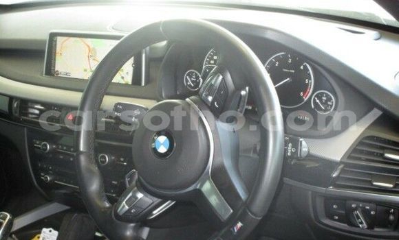 Acheter Occasion Voiture BMW X5 Blanc à Import - Dubai, Maseru Acheter Occasion Voiture BMW X5 Blanc à Import - Dubai, Maseru