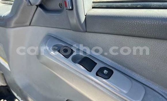 Sayi Na hannu Mitsubishi L400 White Babbar mota in Maputsoe a Leribe Sayi Na hannu Mitsubishi L400 White Babbar mota in Maputsoe a Leribe