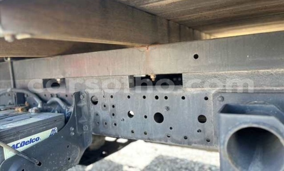 Sayi Na hannu Mitsubishi L400 White Babbar mota in Maputsoe a Leribe Sayi Na hannu Mitsubishi L400 White Babbar mota in Maputsoe a Leribe