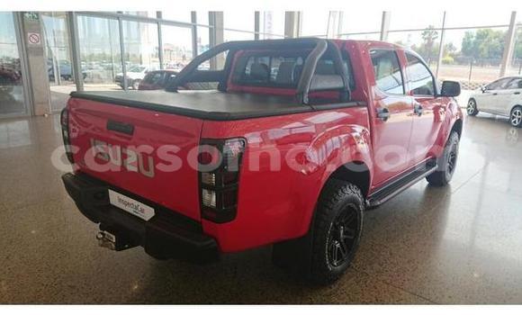 Acheter Occasion Voiture Isuzu KB Rouge à Butha–Buthe, Thaba-Tseka Acheter Occasion Voiture Isuzu KB Rouge à Butha–Buthe, Thaba-Tseka