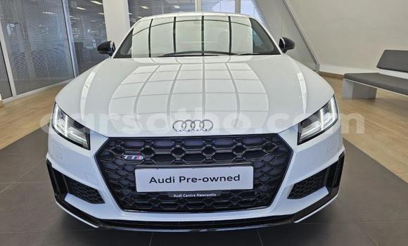 Sayi Na hannu Audi TTS White Mota in Maseru a Maseru Sayi Na hannu Audi TTS White Mota in Maseru a Maseru