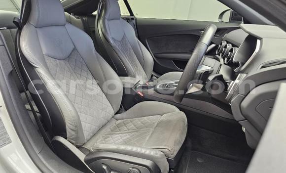 Sayi Na hannu Audi TTS White Mota in Maseru a Maseru Sayi Na hannu Audi TTS White Mota in Maseru a Maseru