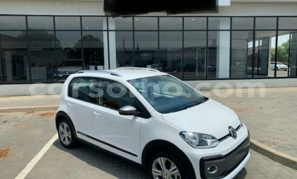 Sayi Na hannu Volkswagen up! White Mota in Maseru a Maseru Sayi Na hannu Volkswagen up! White Mota in Maseru a Maseru
