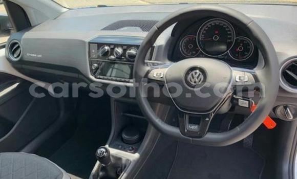 Sayi Na hannu Volkswagen up! White Mota in Maseru a Maseru Sayi Na hannu Volkswagen up! White Mota in Maseru a Maseru